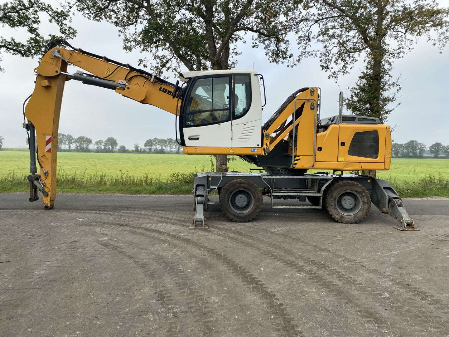 Liebherr LH 22

Year of build 2015
Reading HRS 9000