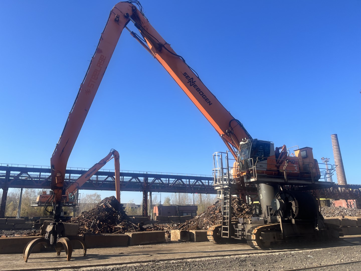 Sennebogen 840E

Year of build 2018
160KW
100M cable drum