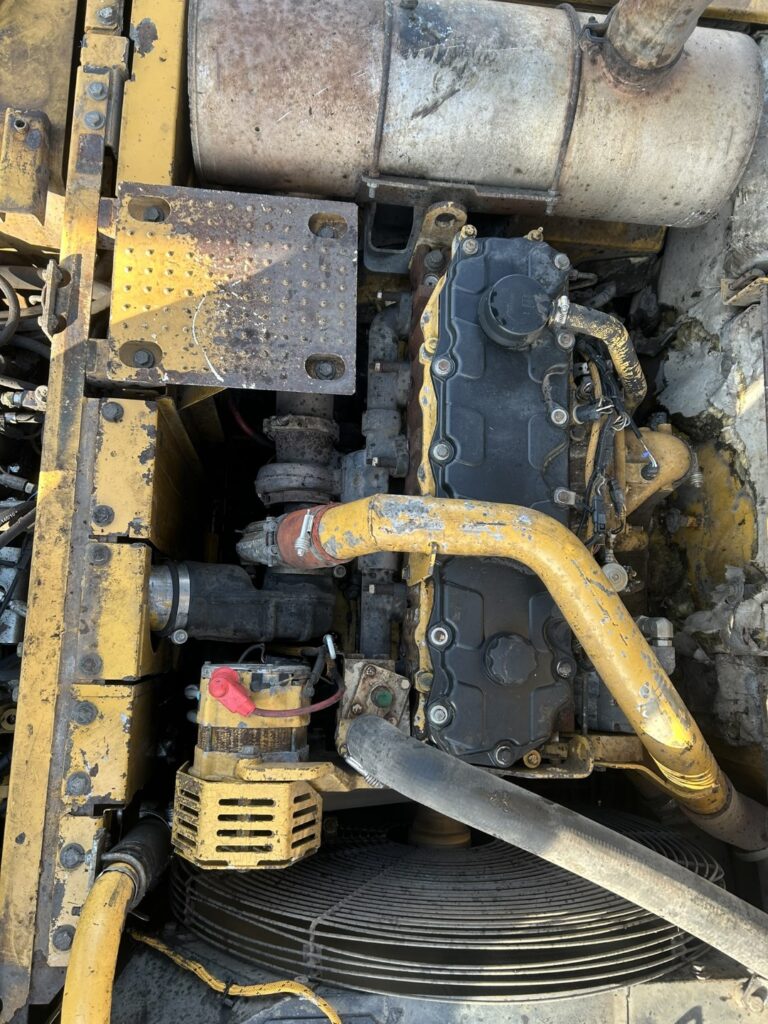CAT-325-LMH-For-Sale-At-Jan-Kemp-BV-7-Groot