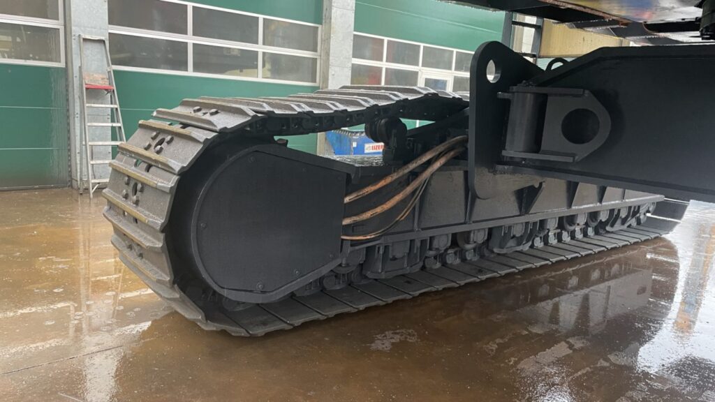 EX1200-For-sale-At-Jan-Kemp-BV-20-Groot-1440x810