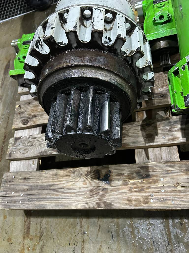 Jan_kemp_sennebogen_schakelbak_rotor