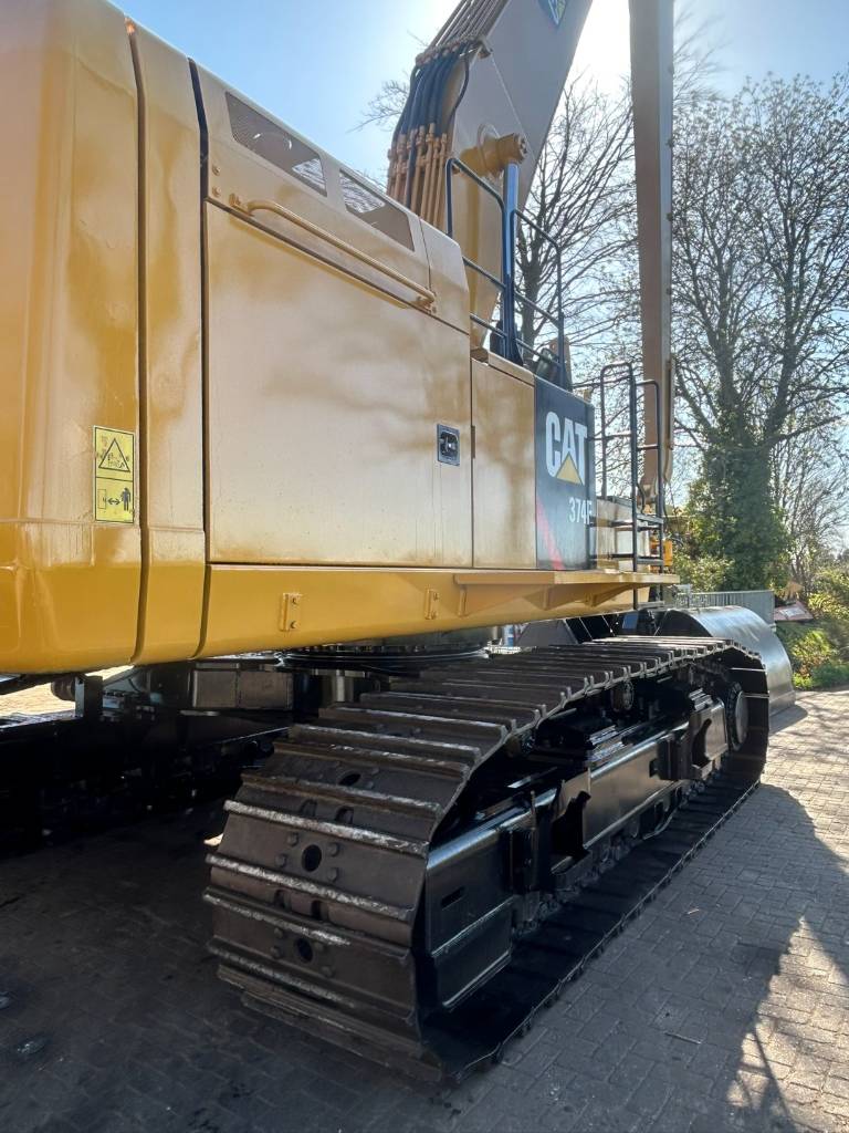 cat-374-f,764bf439