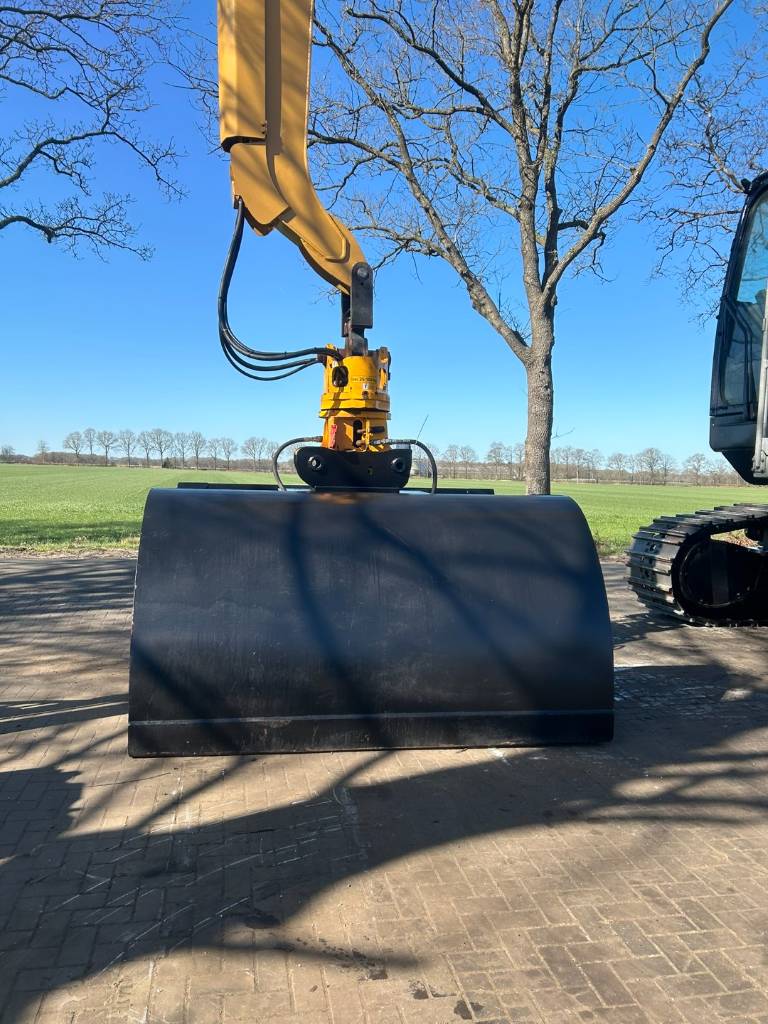 cat-374-f,813917c6