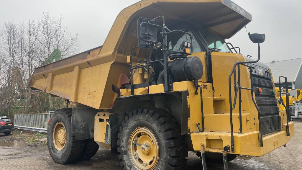 cat-770,96edd0d3