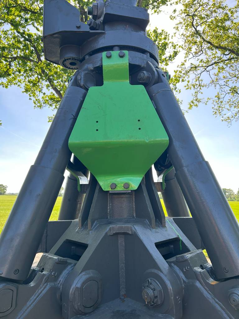 hgt-sennebogen-hgt-1400l,f241a782