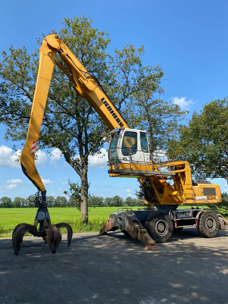 liebherr-a-934-c-hd-litronic-3