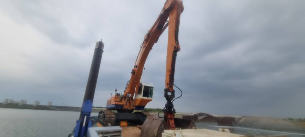 liebherr-r974c-hdew,0a6d929d