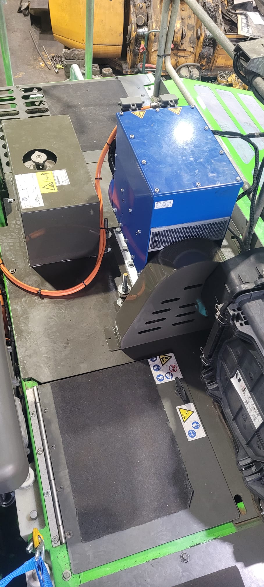 Jan_kemp_GEMA_genset_sennebogen_835_opbouw