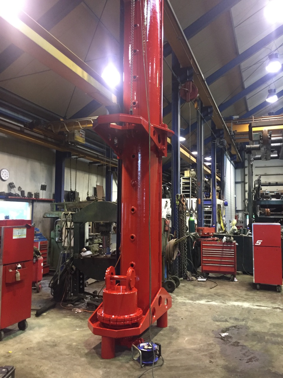 zelf gemaakte cilinder bank voor revisie-At Jan kemp BV (2) groot