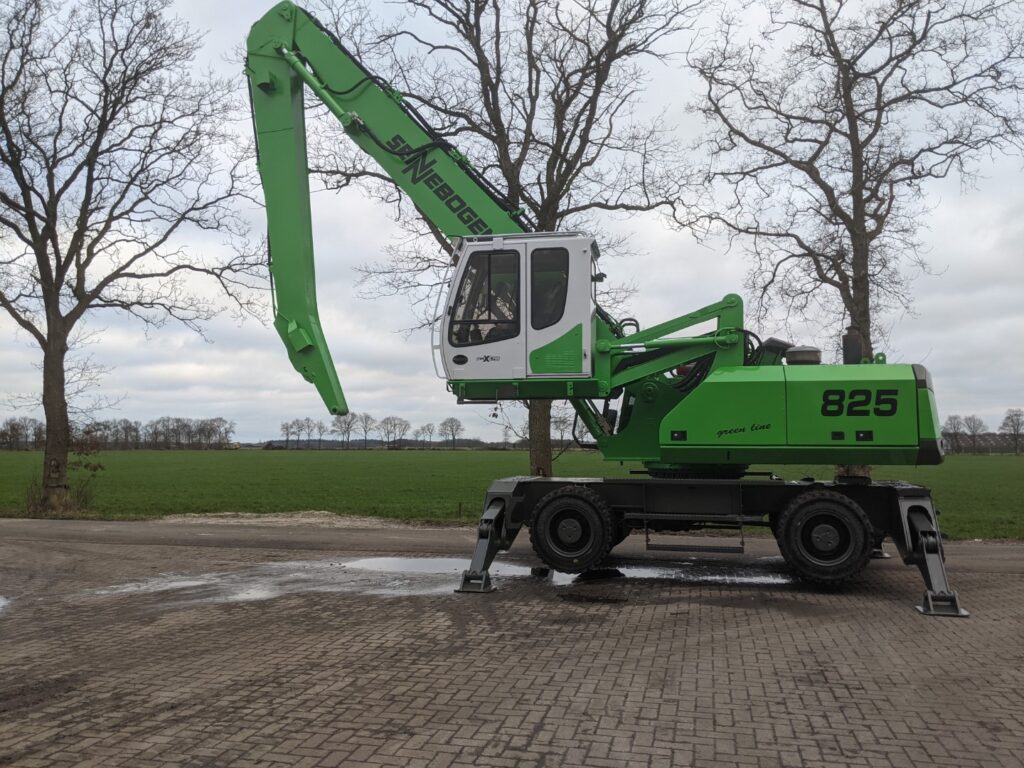 Sennebogen 825M - 82501460 (3)