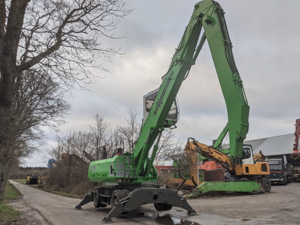 Sennebogen 825M - 82501460 (9)